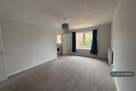2 bedroom flat to rent, Dalrymple Way, Norwich, NR6