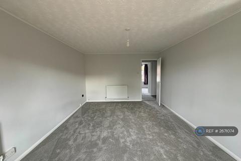 2 bedroom flat to rent, Dalrymple Way, Norwich, NR6