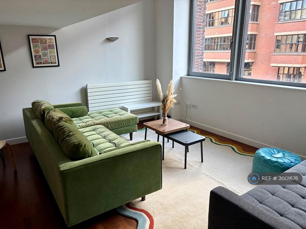 Apartment in Newcastle upon Tyne, Tyne and Wear - View 2
