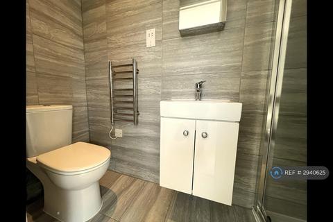 Studio to rent, Unit D, London, SE6