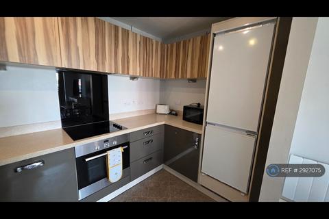 2 bedroom flat to rent, Fortran House, Milton Keynes, MK10