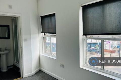 1 bedroom flat to rent, Spring Bank West, Hu5 3Ru, HU5