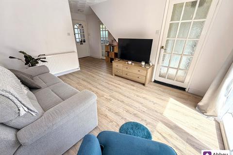 2 bedroom terraced house for sale, Lockhouse Close, Leicester, LE2