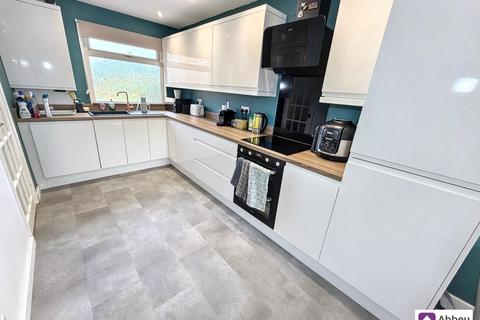 2 bedroom terraced house for sale, Lockhouse Close, Leicester, LE2