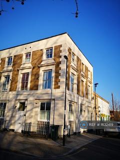 1 bedroom flat to rent, Fordham House, London, SE14