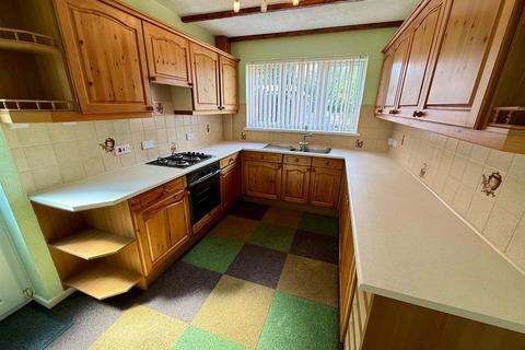 3 bedroom semi-detached house for sale, Westbrook Way, Wombourne, WV5 0EA