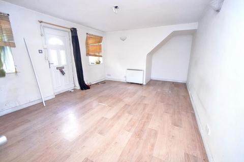 Studio for sale, West Wycombe Road, High Wycombe HP12
