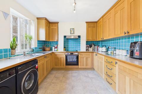 2 bedroom terraced house for sale, Brackley Road, Towcester, NN12