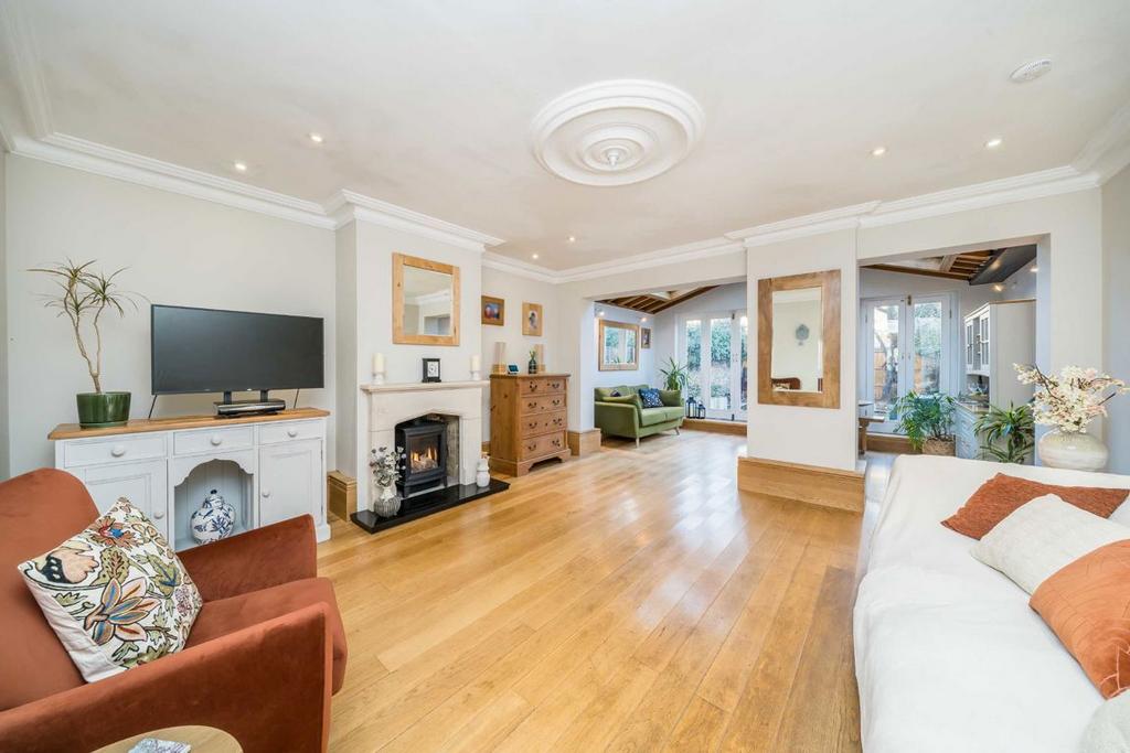 Living room, fireplace