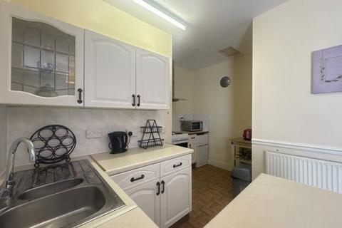 2 bedroom flat to rent, Marine Street, Cwm, Ebbw Vale