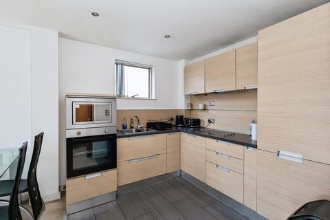 2 bedroom flat for sale, Hornbeam Way, Manchester, Greater Manchester, M4