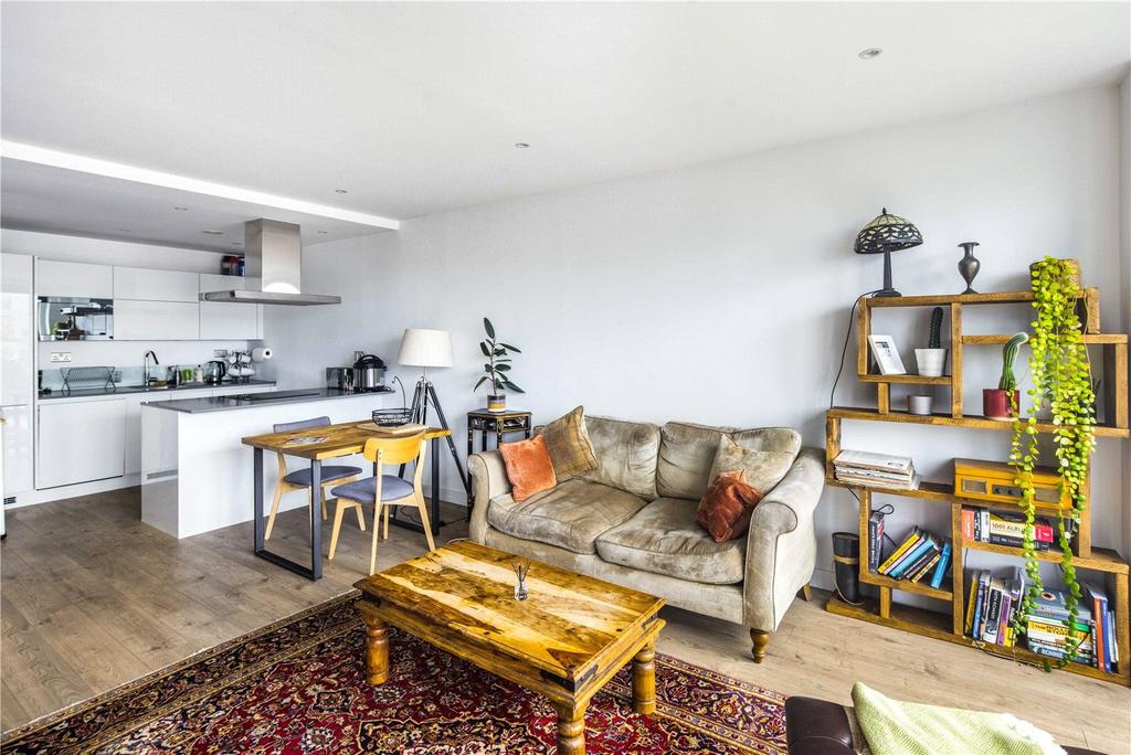 Living Room/Kitchen