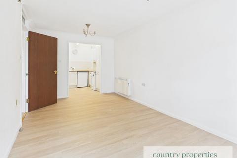 2 bedroom apartment for sale, Guessens Court, Welwyn Garden City, AL8