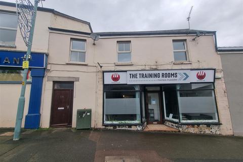 2 bedroom flat to rent, Hill Street, Lydney