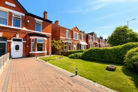 3 bedroom semi-detached house for sale, Maple Street, Southport PR8
