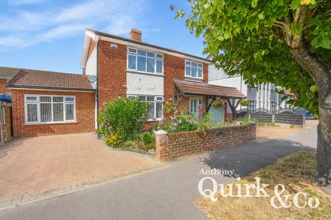 3 bedroom detached house for sale, Lottem Road, Canvey Island, SS8