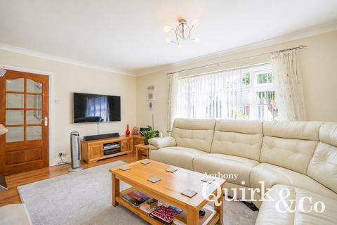 3 bedroom detached house for sale, Lottem Road, Canvey Island, SS8