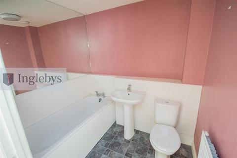 2 bedroom apartment for sale, Hylton Avenue, Skelton-In-Cleveland