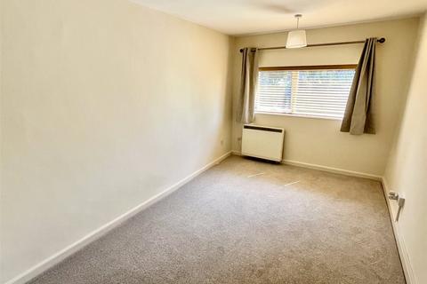 2 bedroom flat to rent, Cairns Court, Norfolk NR4
