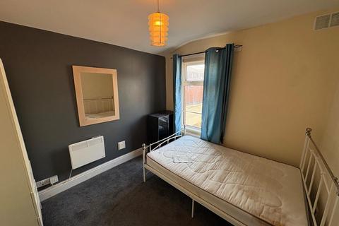 5 bedroom end of terrace house for sale, Vincent Street, St Helens, WA10