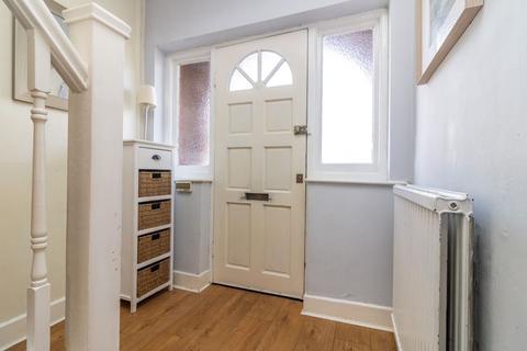3 bedroom semi-detached house for sale, Belvoir Drive, Leicester, LE2