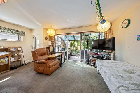 4 bedroom house for sale, Taylor Avenue, Kew, Surrey, TW9