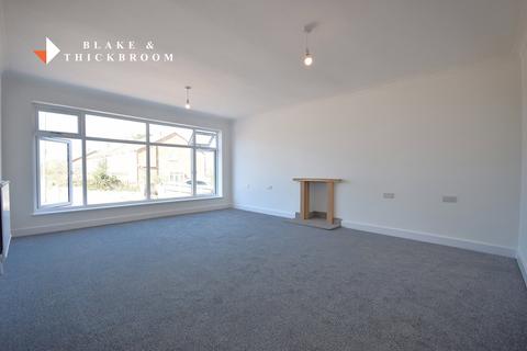 2 bedroom detached bungalow for sale, Nansen Road, Holland-on-Sea, CO15 5EF