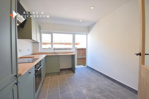 2 bedroom detached bungalow for sale, Nansen Road, Holland-on-Sea, CO15 5EF