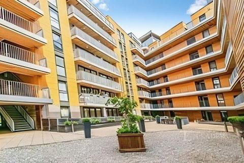 Studio to rent, Allison Bank, Geoffrey Watling Way, Norwich, NR1
