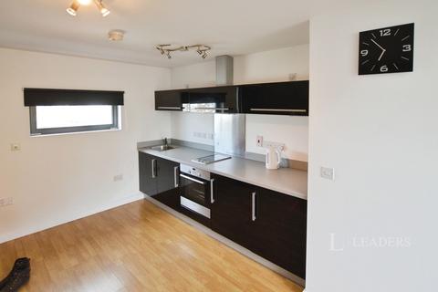 Studio to rent, Allison Bank, Geoffrey Watling Way, Norwich, NR1