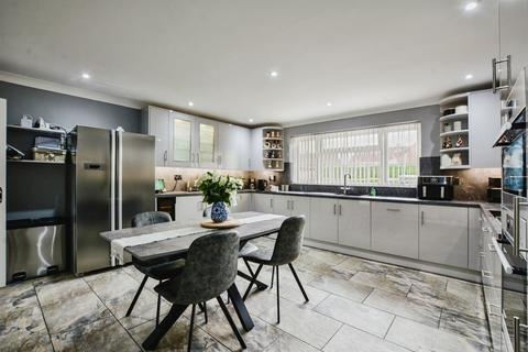3 bedroom detached bungalow for sale, Fen Road, Stickford, Boston