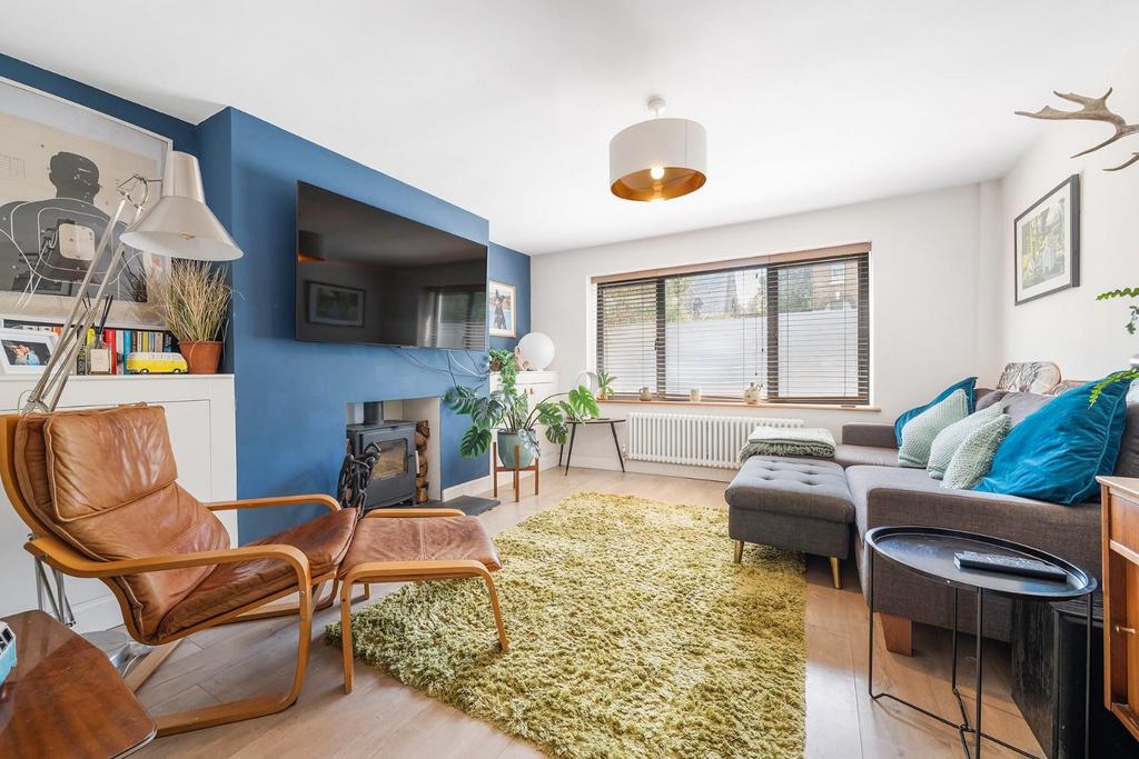 Living room, fireplace