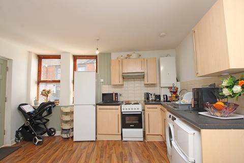 1 bedroom ground floor flat for sale, Bath Road, Kettering , Northants, NN16