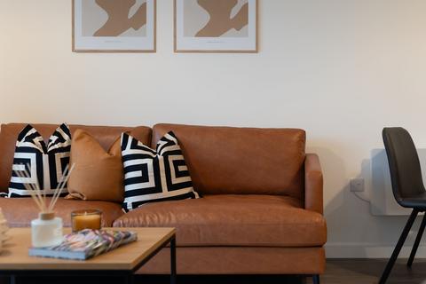 2 bedroom flat to rent, at Property Sense, Apartment 3010, New Baillie Street OL16