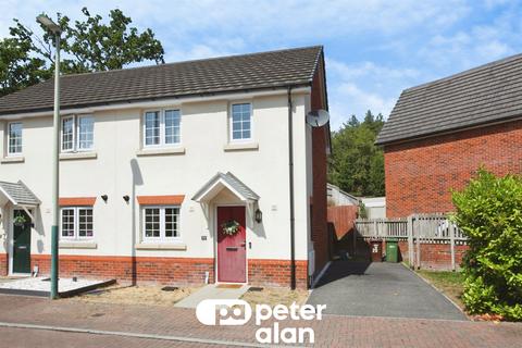 2 bedroom semi-detached house for sale, Mining School Close, Crumlin, Newport