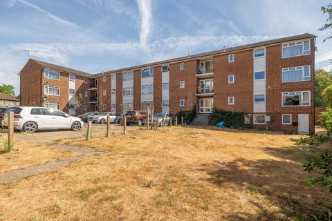 Sandringham Court, Nr Burnham,  Slough, Berkshire, SL1