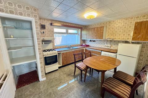 3 bedroom house to rent, Summerwood Lane, Nottingham, NG11