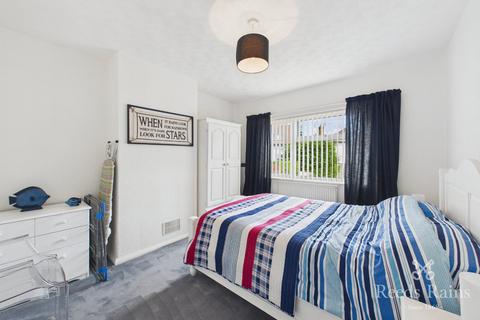 3 bedroom detached house for sale, Rhuddlan Road, Denbighshire LL18