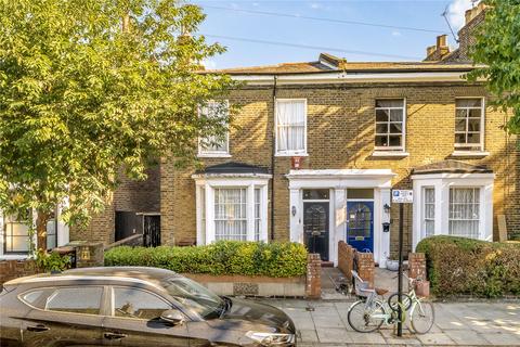 Lavender Grove, London, E8