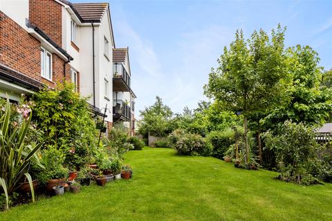 1 bedroom apartment for sale, Tythe Court, 141 White Hart Lane, Collier Row, Romford, Essex, RM7 8LZ