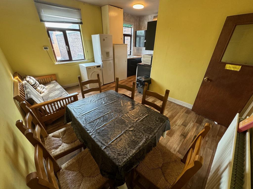 House in Bristol, Fishponds - More