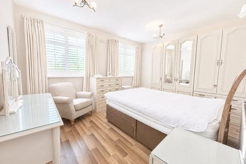 2 bedroom apartment for sale, Verdala Park, Liverpool, Merseyside, L18