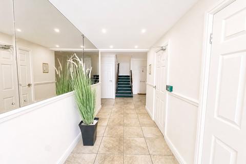 2 bedroom apartment for sale, Verdala Park, Liverpool, Merseyside, L18