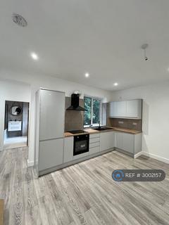2 bedroom flat to rent, Mere Lane, Rochdale, OL11
