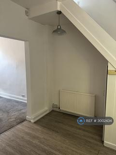2 bedroom terraced house to rent, Meadow Terrace, Sheffield, S11