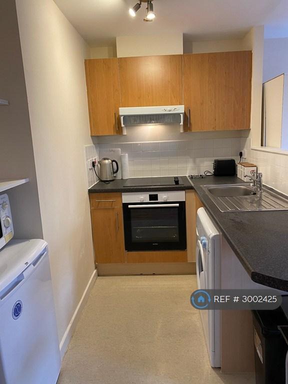 Apartment in Glasgow - View 5