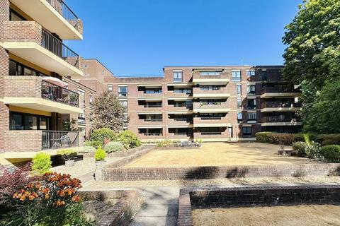 2 bedroom apartment for sale, Church Street, Epsom