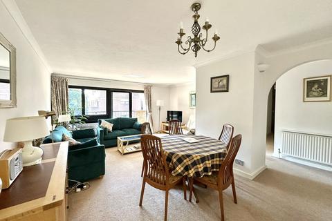 2 bedroom apartment for sale, Church Street, Epsom