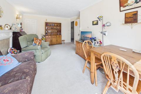 2 bedroom retirement property for sale, VALLEY COURT, CATERHAM VALLEY