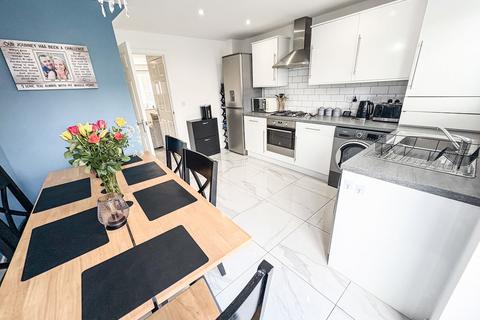 4 bedroom townhouse for sale, Font Drive, Blyth NE24